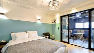 Double Room, Terrace (Netflix - Use personal account) | Decoración individual, escritorio, wifi gratis