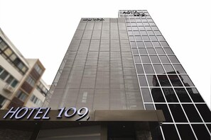Exterior detail - Ulsan Hotel 109 (Ulsan)