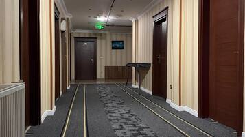 Camera singola | 1 camera, una cassaforte in camera, una scrivania, insonorizzazione