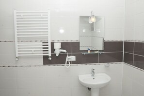 Kylpyhuoneen pesuallas