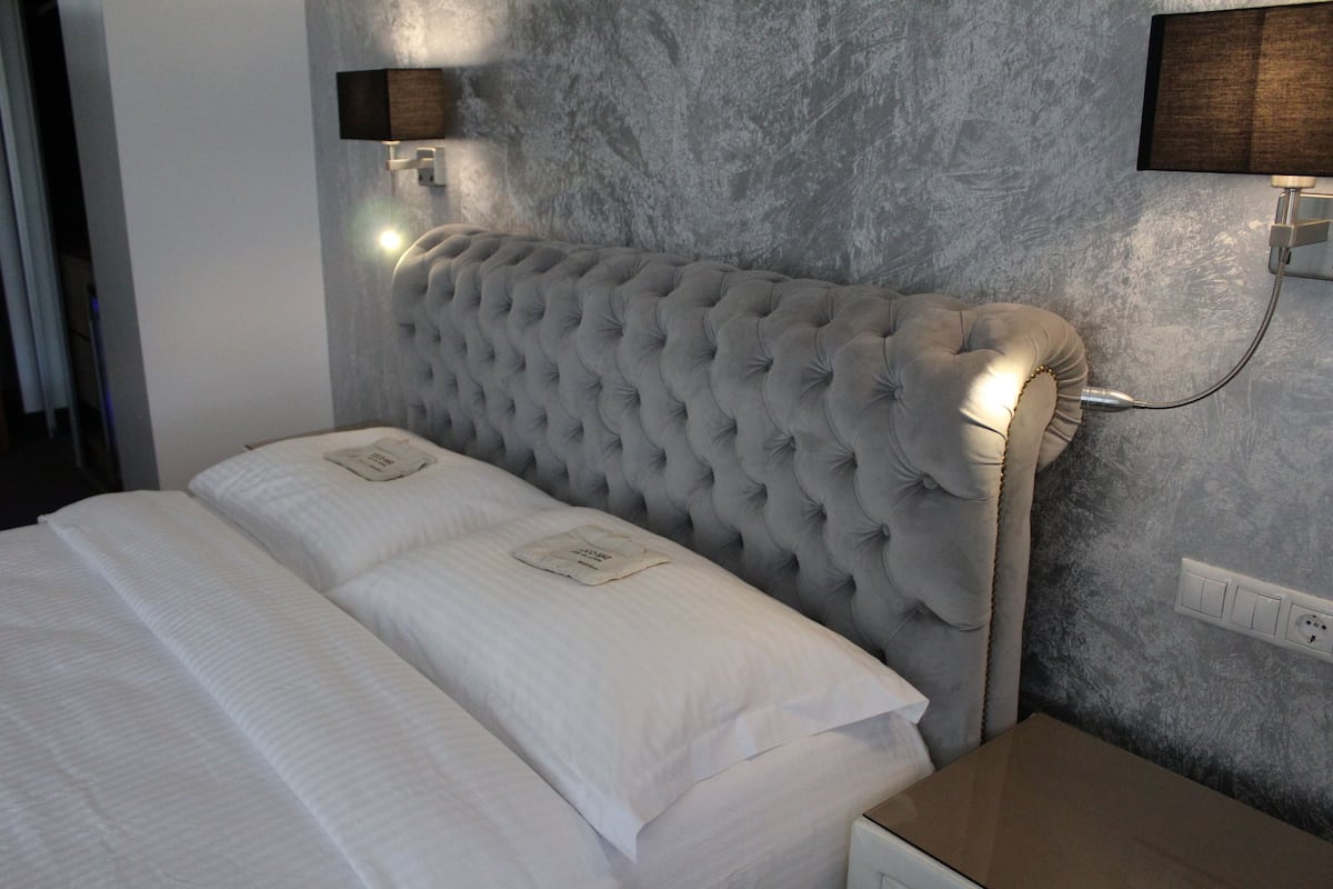 Deluxe Double Room, City View | Premium bedding, in-room safe, desk, soundproofing