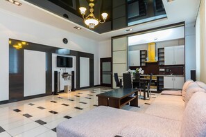 Premium Apartment, 1 Bedroom (Karla Marksa 19) | Living area - Premium Apartment Minsk (Minsk)