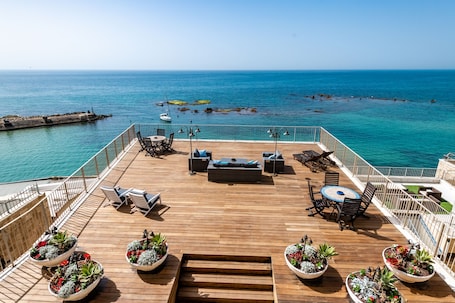 Rooftop terrace