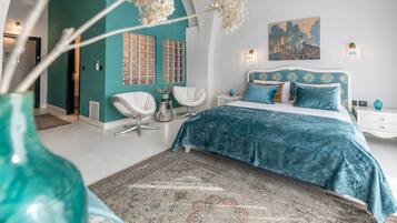 Hochwertige Bettwaren, Pillowtop-Betten, Minibar, Zimmersafe