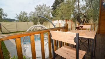 Honeymoon-Villa | 2 Schlafzimmer, Schreibtisch, laptopgeeigneter Arbeitsplatz