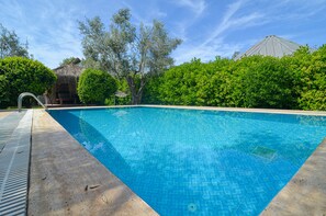 2 bedrooms, desk, laptop workspace, soundproofing - KAYI VILLAS (Fethiye)