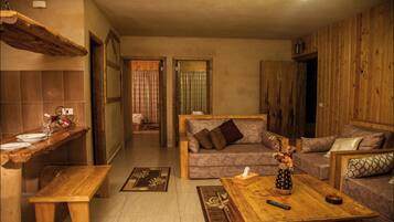 Chalet, 2 Bedrooms | Living room | LCD TV, fireplace
