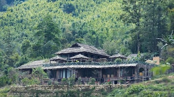 Ngoại thất