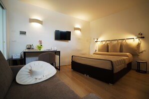 Minibar, in-room safe, desk, blackout curtains