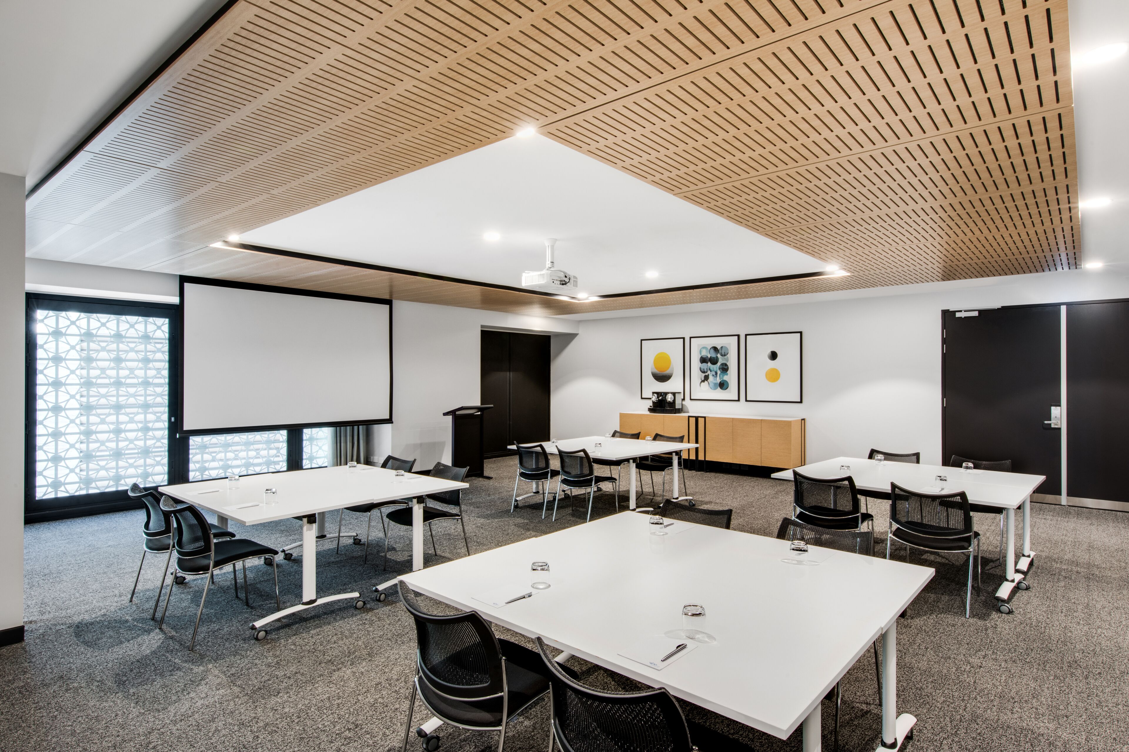 Photo - Vibe Hotel North Sydney