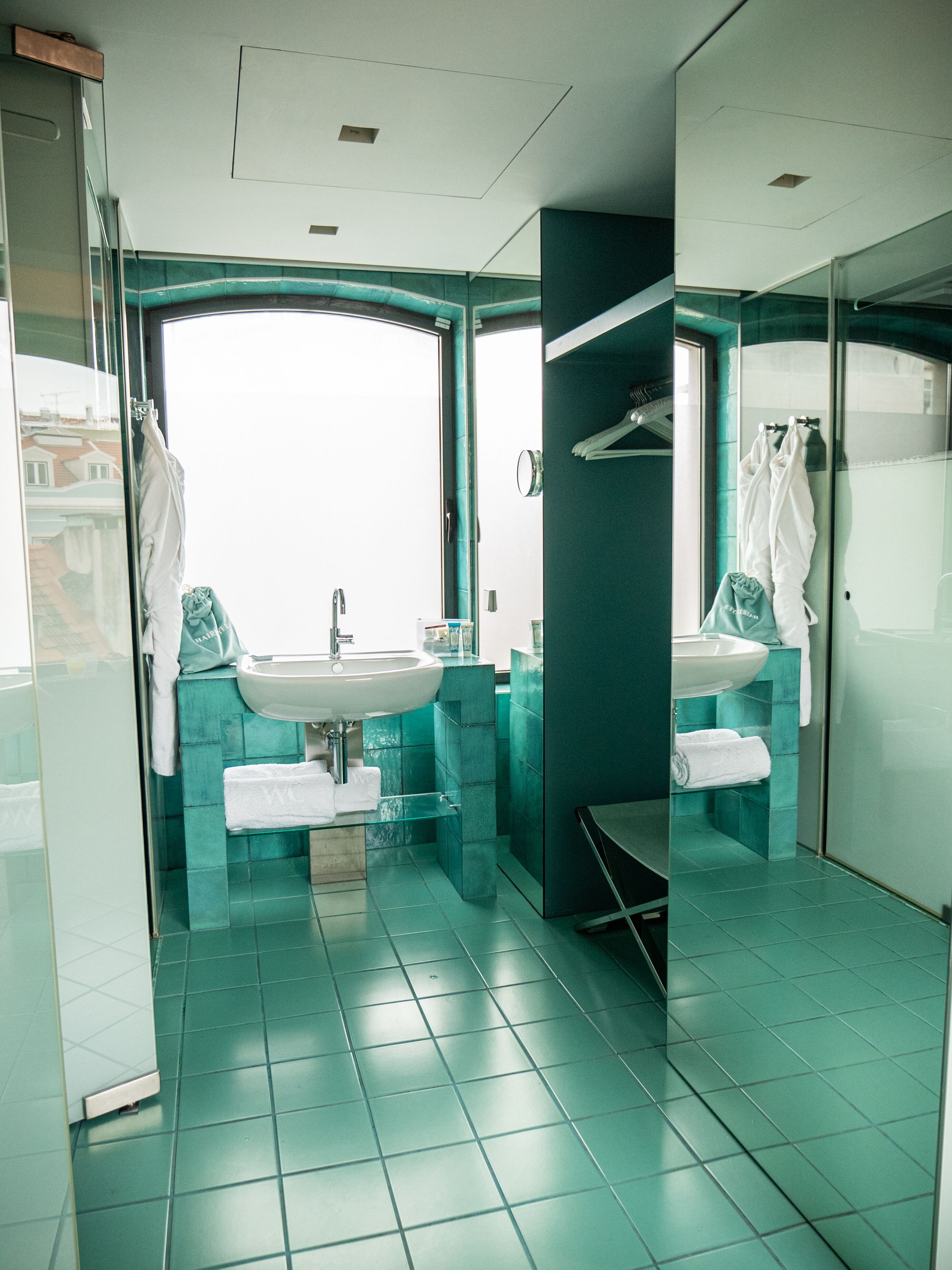 deluxe double room | bathroom | shower, free toiletries, hair dryer, bathrobes