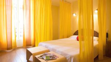 Két bảo mật tại phòng, bàn, phòng cách âm, bàn ủi/dụng cụ ủi quần áo