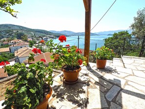 Apartment | Terrace/patio