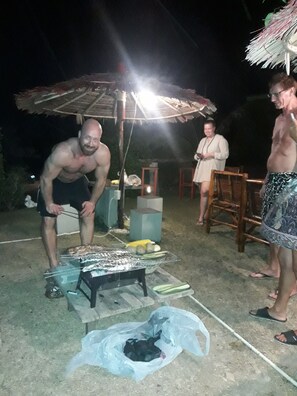 BBQ/picnic area - Cat Bungalow (Ko Lanta)