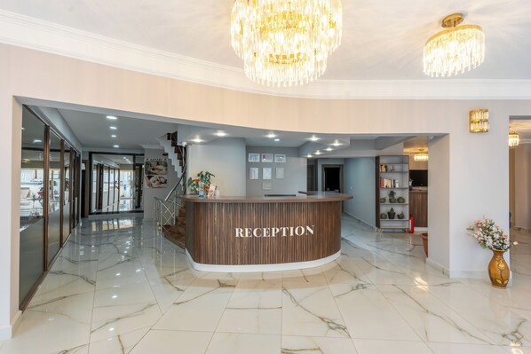 Reception - Safari Otel (Antalya)