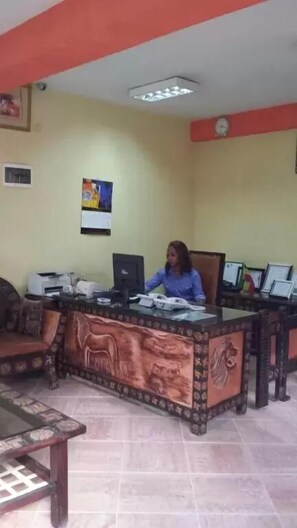 1 bedroom, in-room safe, desk, soundproofing