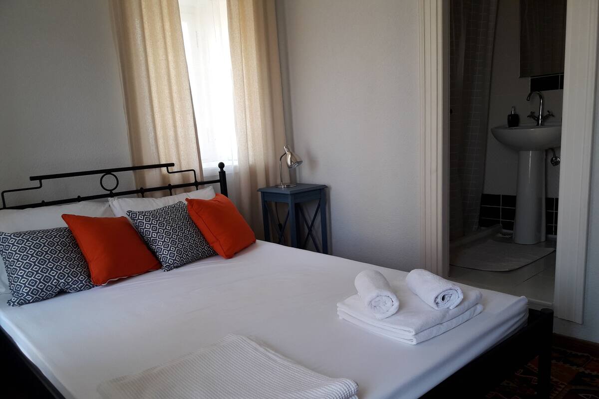 Standard Double Room, City View