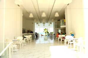 Café - Bonn Beach Hotel by RRH&R (Kemer)