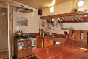 Property amenity - Zeilschip Liberté (Weesp)