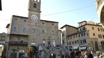 Apartment (1 Bedroom) | Front of property