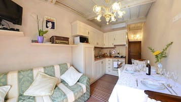 Apartment (1 Bedroom) | Front of property