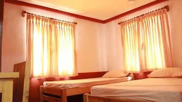 In-room safe, desk, soundproofing, free WiFi