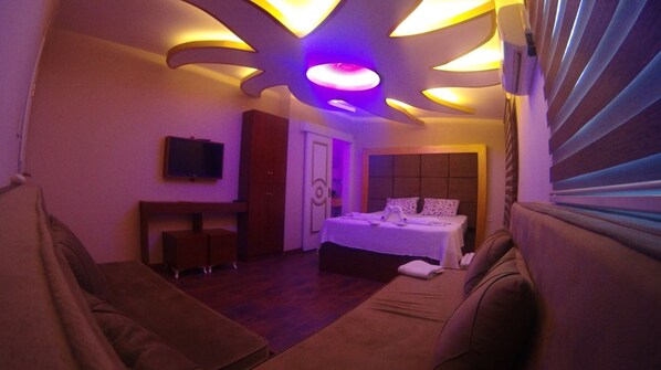 Plasma TV - Bakirkoy Otel (Istanbul)