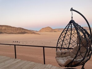 Martian Tent | Draps fournis
