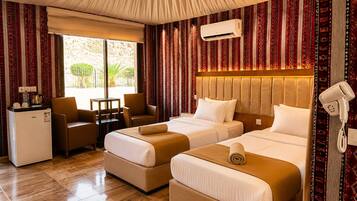 Deluxe Tent | Courtyard view