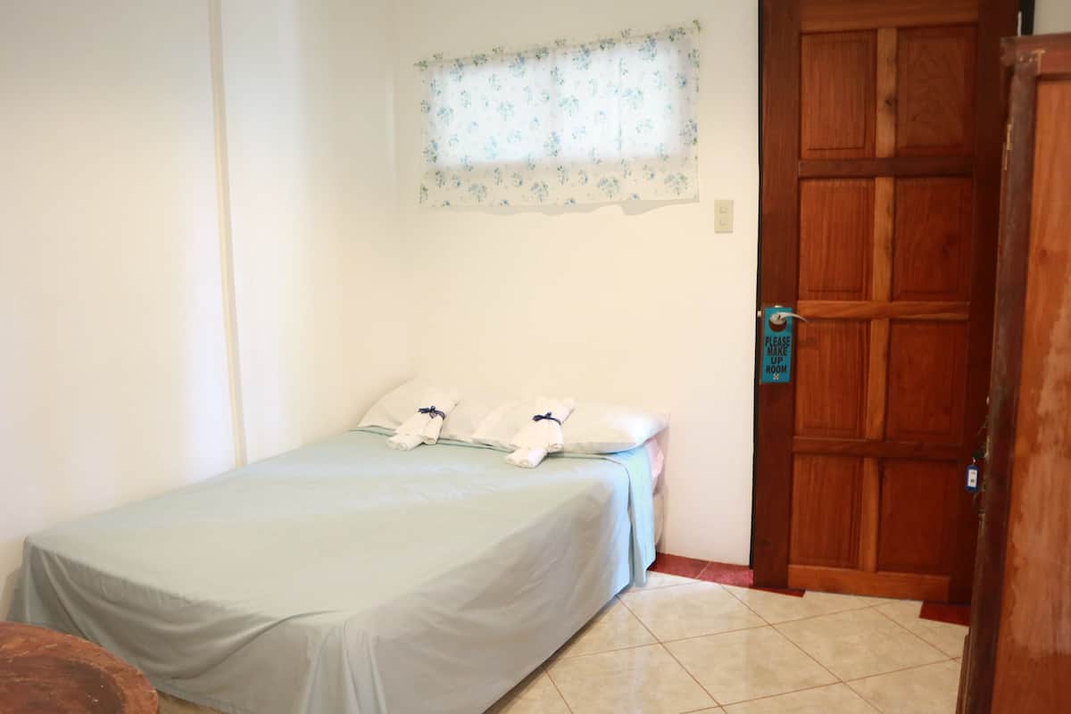 Standard Double Room | Desk, iron/ironing board (on request), rollaway beds (surcharge)
