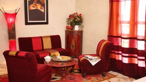 Apartment, 2 Bedrooms, Non Smoking | Living room - Appartement Anissa (Marrakech)