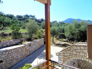 View from room - Menina Farm (Kalamata)