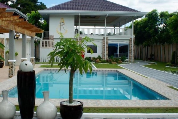 Pemandangan dari hartanah