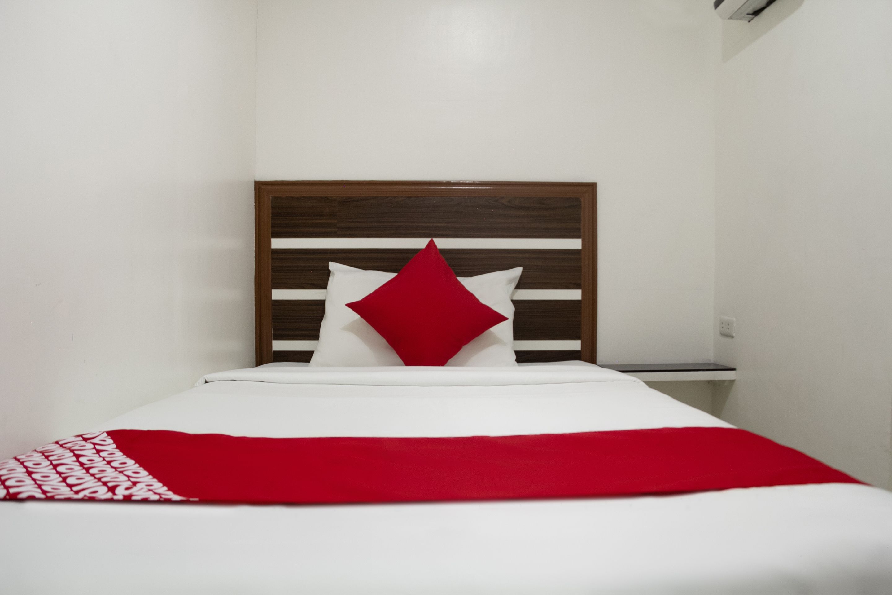 standard single room | free wifi, bed sheets