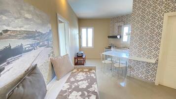 In-room safe, desk, soundproofing, iron/ironing board