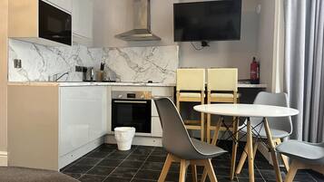Studio | Private kitchen | Electric kettle