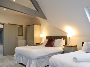 1 habitación y caja de seguridad en la habitación 