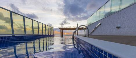Outdoor pool, sun loungers