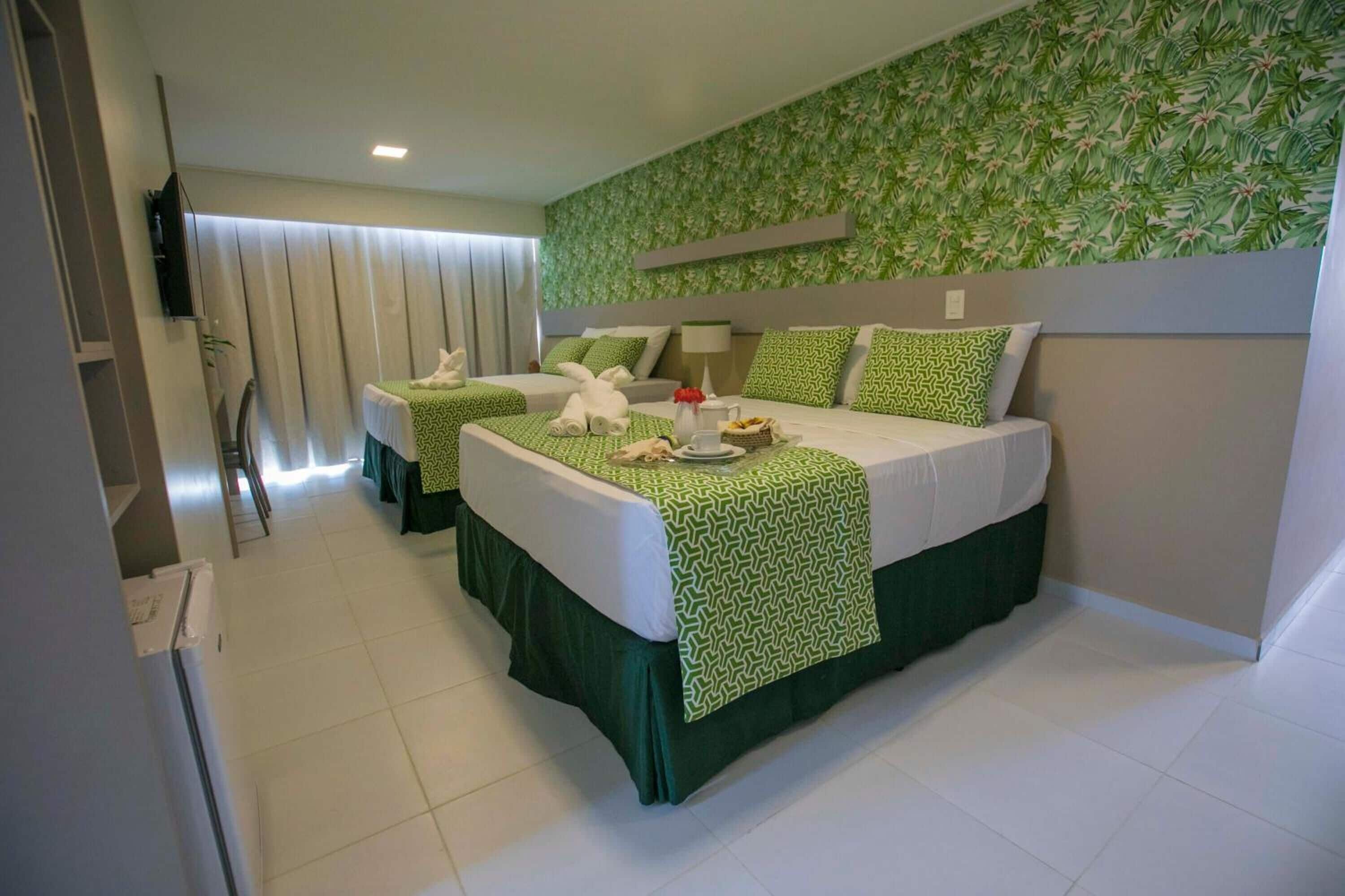 senior family | minibar, individually decorated, individually furnished, free wifi