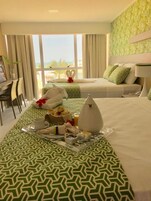 Kamar Keluarga | Minibar dan didekorasi berbeda-beda