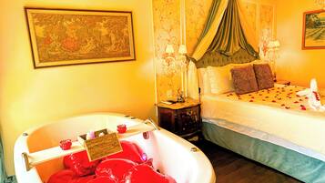 Habitación doble Deluxe, 1 cama Queen size, hidromasaje (Louvre) | Tina de hidromasaje privada