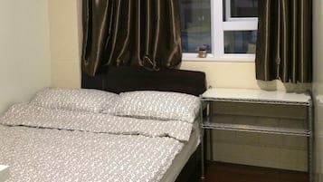 Family Triple Room | Blackout drapes, soundproofing, free WiFi