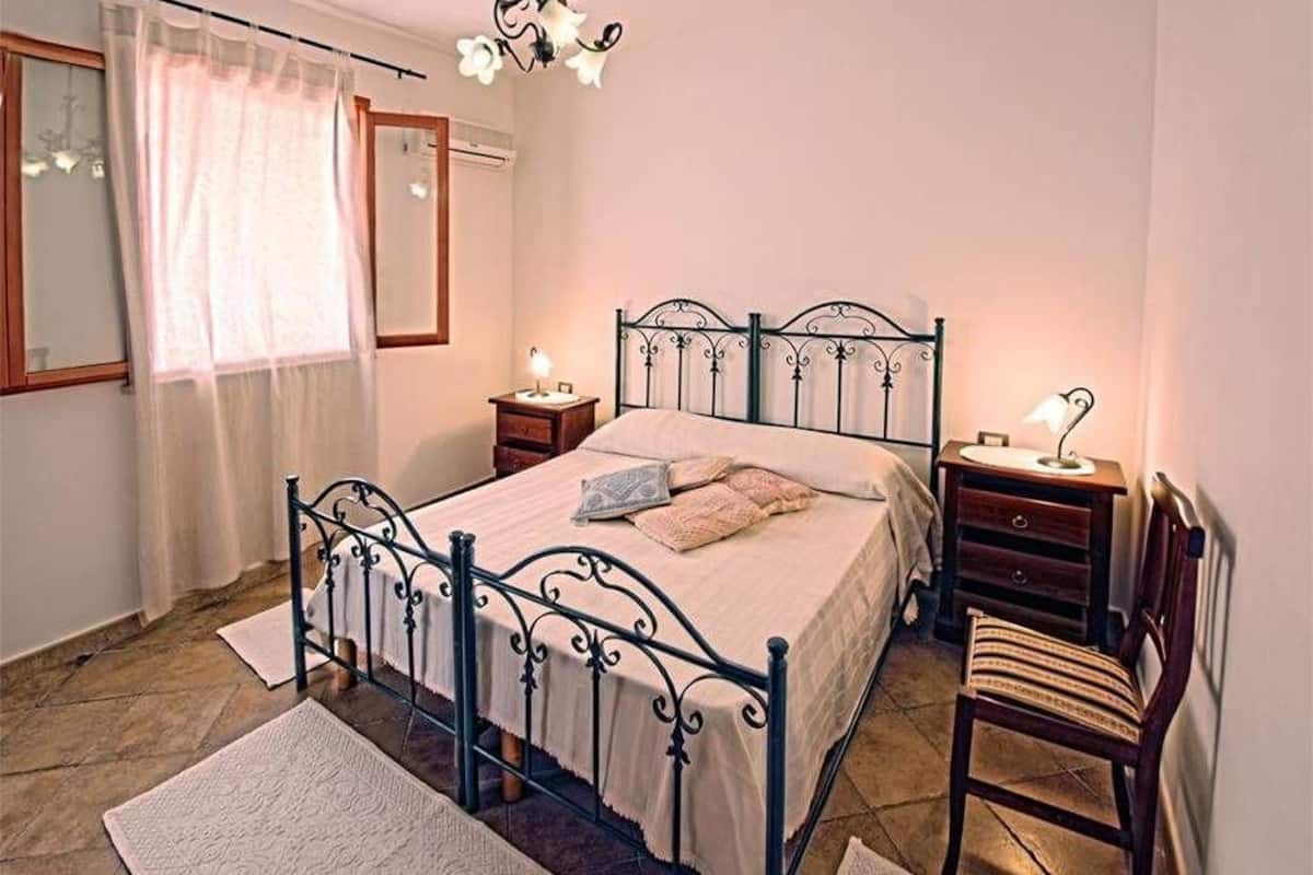 Family Apartment, 1 Bedroom | 1 bedroom, premium bedding, free WiFi, bed sheets