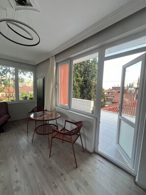 Elite Apartment | Living area - Erkal Pansion (Antalya)