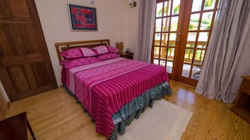 Room, Private Bathroom (Front Single Room) | Premium bedding, Tempur-Pedic beds, bed sheets
