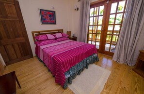 Room, Private Bathroom (Front Single Room) - Willard's Bed and Breakfast (Tunapuna)