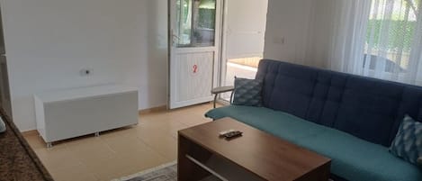 Sistema de insonorización, wifi gratis y ropa de cama