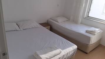 Chambres insonorisées, Wi-Fi gratuit, draps fournis