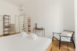 Appartamento con 1 camera da Letto, Piazza Maria Adelaide 5 - Brera Apartments in Porta Venezia (Milan)