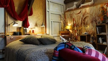 套房 (Voltige) | 高档床上用品、隔音、免费婴儿床、免费 WiFi